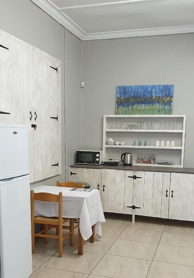 Stoep Cafe Guest House Коматипорт Экстерьер фото