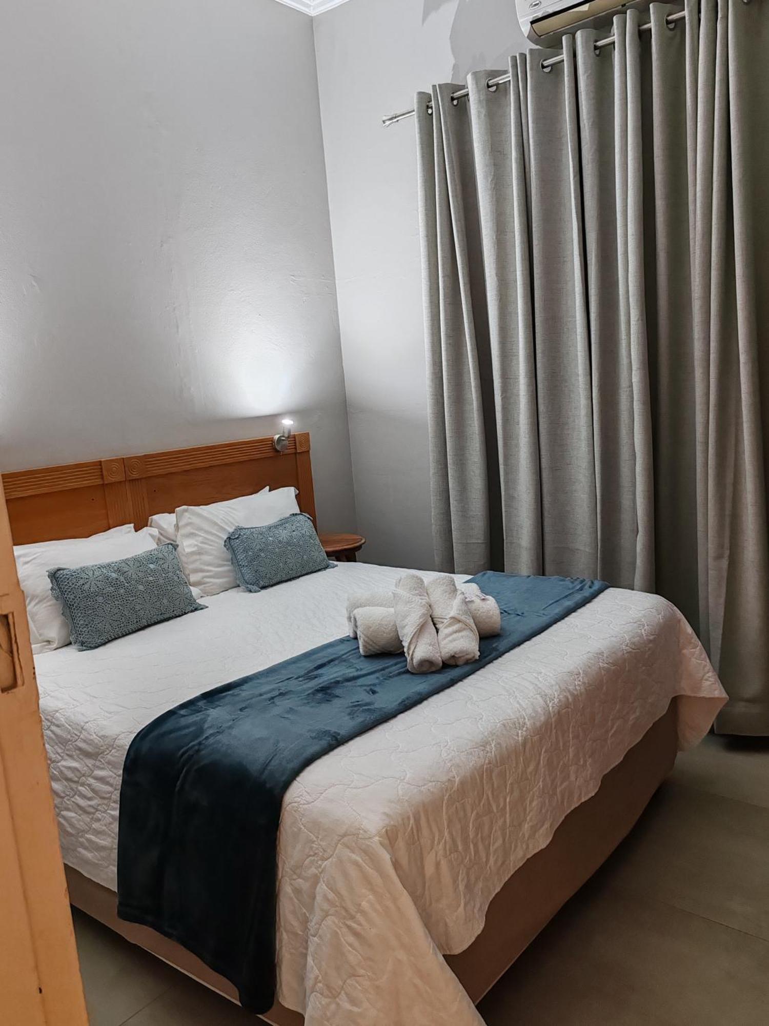 Stoep Cafe Guest House Коматипорт Экстерьер фото